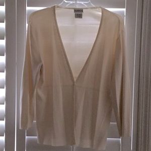 Women’s tan / cream summer sweater, L